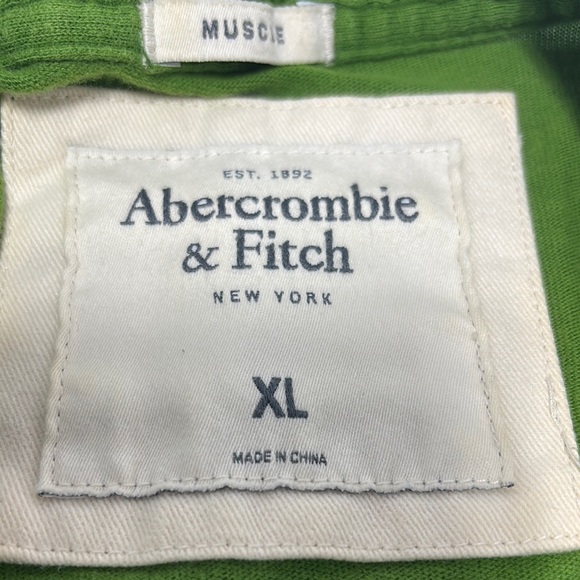 Abercrombie & Fitch Green Muscle Tee - Picture 2 of 4